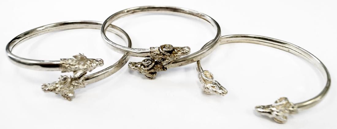 LOT (3) ITALIAN STERLING RAM'S HEAD TWIST BANGLES. TWT (1 of 1)