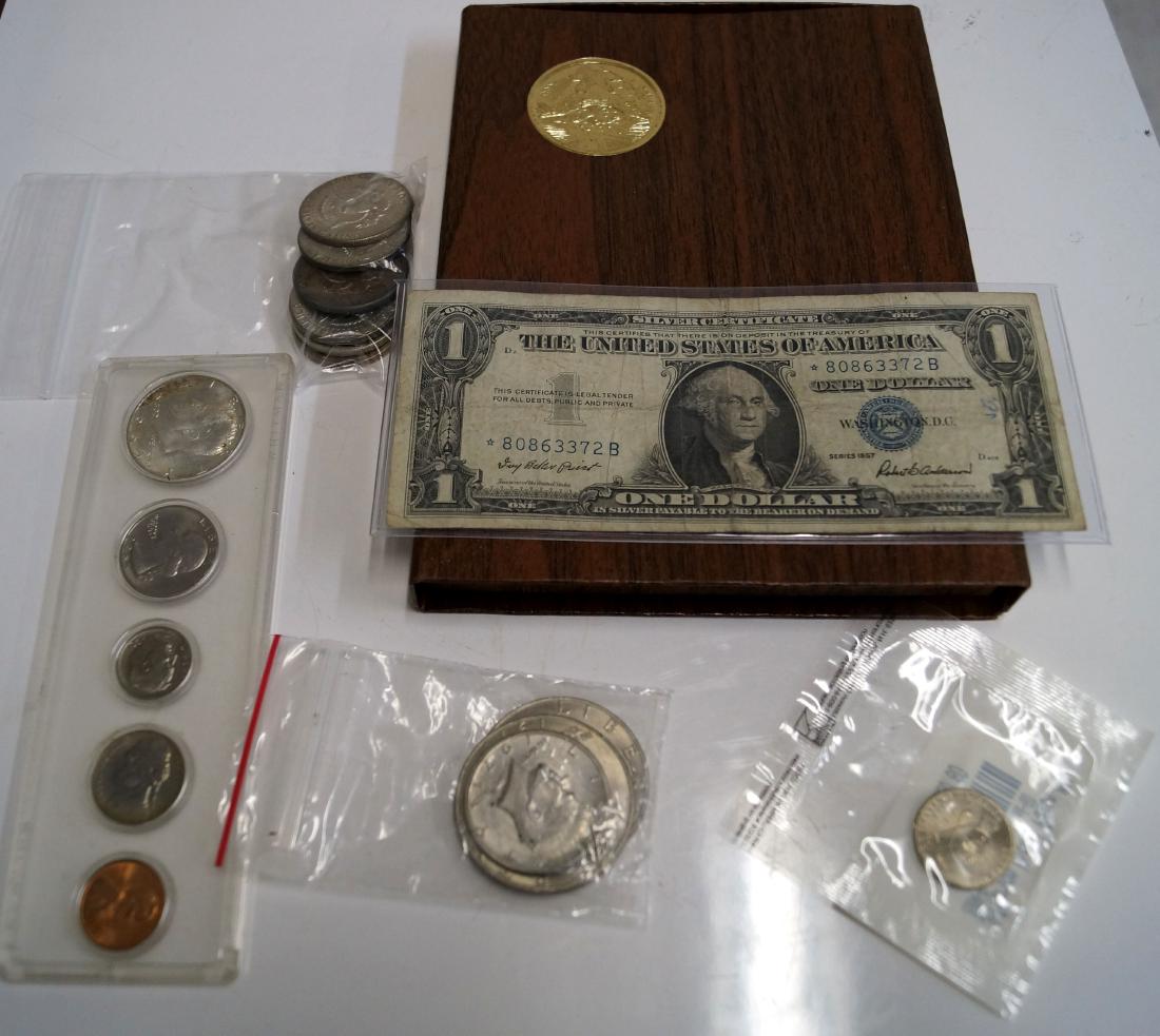LOT ASSORTED US COINS/CURRENCY INCLUDING SERIES 1957 (1 of 1)