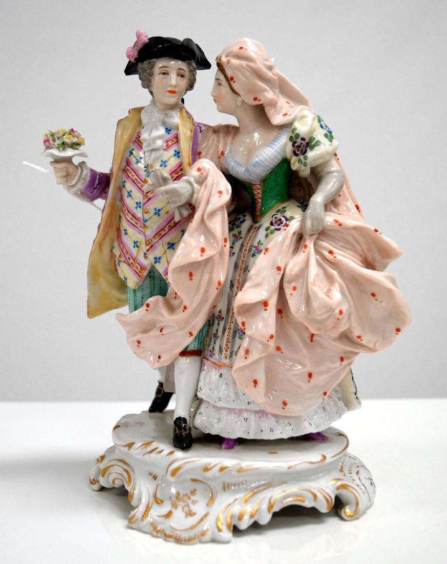 HOECHST GERMAN DECORATED PORCELAIN FIGURE, 18/19TH: HOECHST GERMAN DECORATED PORCELAIN FIGURE, 18/19TH CENTURY. HEIGHT 8 1/8" (SLIGHT IMPERFECTION/GLOVE/BOUQUET)