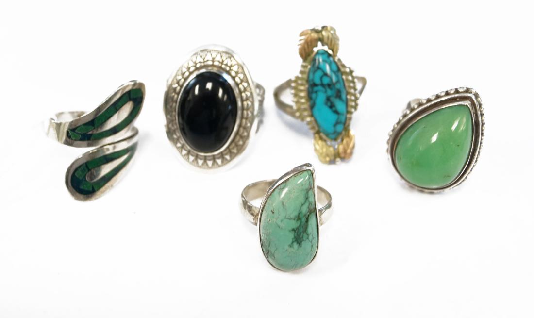 LOT (5) 925 STERLING MEXICAN AND SOUTHWEST STYLE RINGS. (1 of 2)