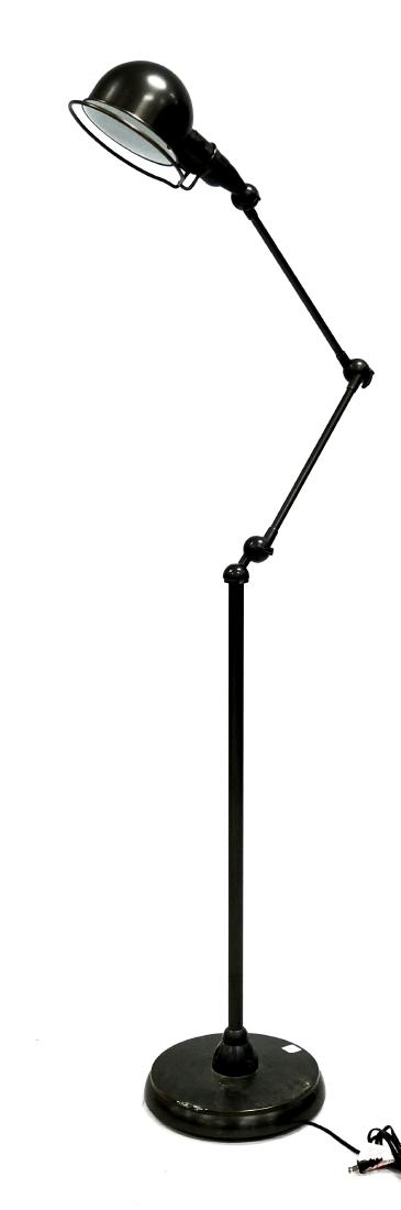 DESIGNER MODERN MULTI-ADJUSTABLE FLOOR LAMP (1 of 1)