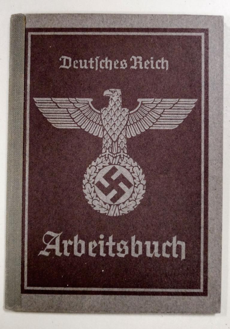 GERMAN WWII ERA WORKERS BOOK FOR STEFAN WEBER, C.1939 (1 of 2)