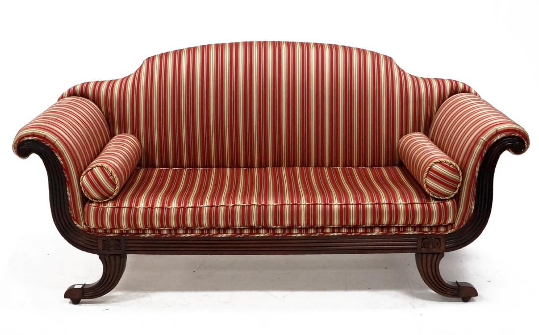 FEDERAL STYLE CARVED MAHOGANY SETTEE. LENGTH 75" (1 of 1)