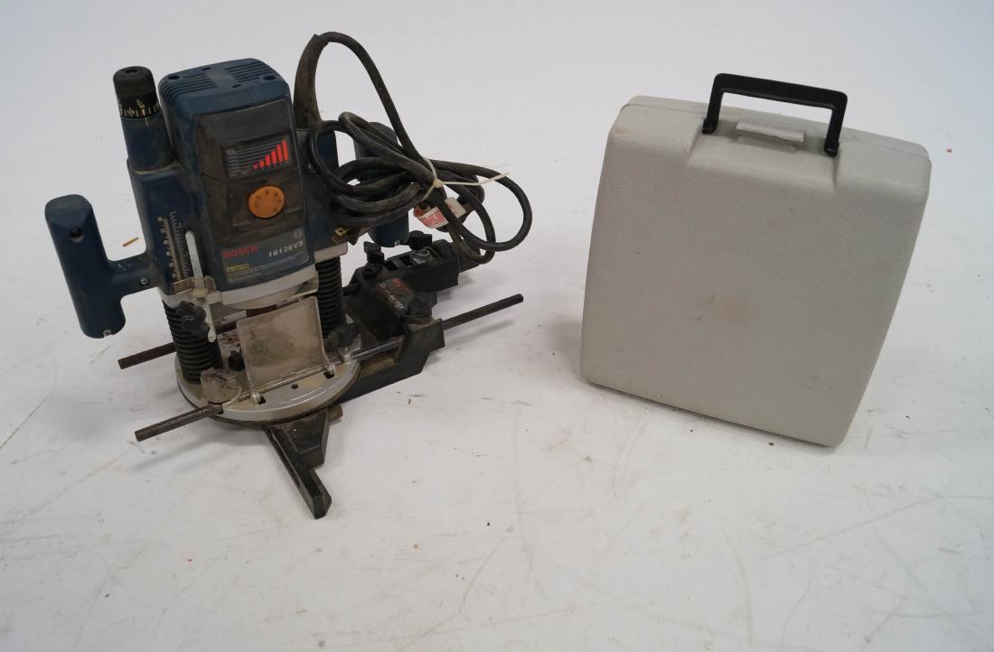LOT (2) INCLUDING BOSCH ROUTER/JIG & BLACK & DECKER (1 of 1)