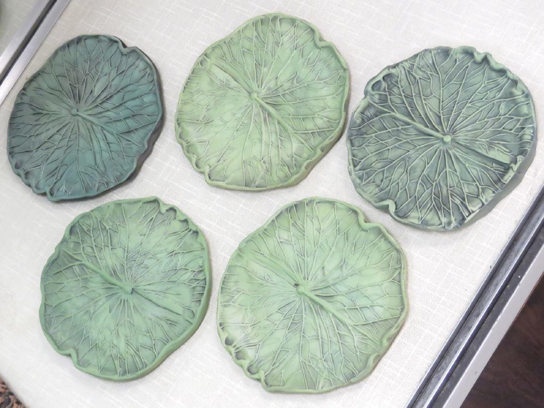 LOT (5) SURVING STUDIOS HIGH RELIEF CERAMIC TILE LILY (1 of 4)