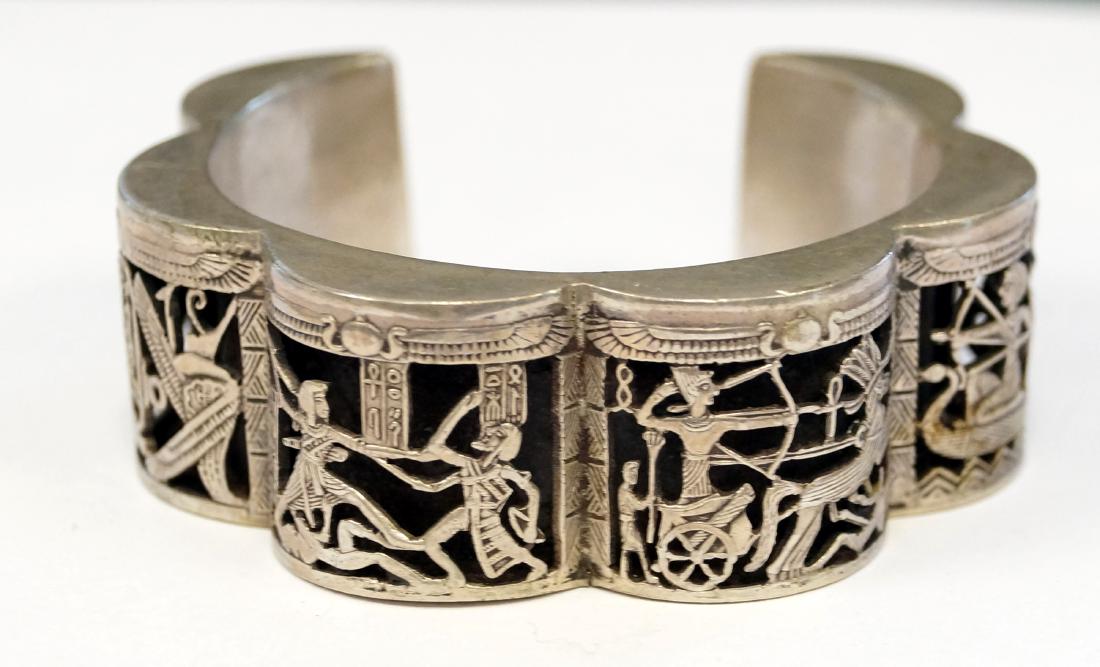 VINTAGE EGYPTIAN REVIVAL SILVER RETICULATED SCALLOPED: VINTAGE EGYPTIAN REVIVAL SILVER RETICULATED SCALLOPED CUFF BRACELETS. INSIDE MEASURES 2"; 57.4 GRAMS