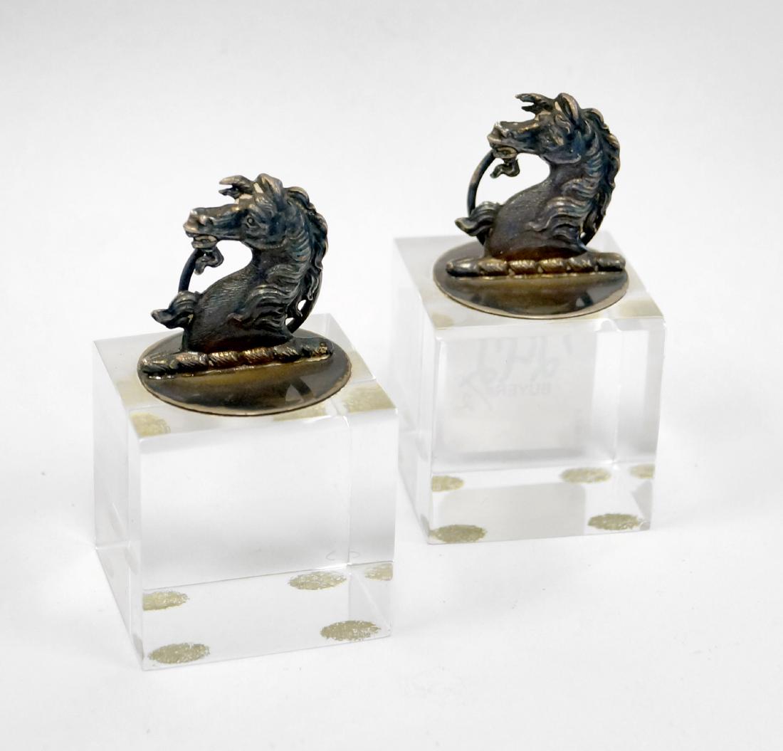 PAIR LONDON STERLING PLACE CARD HOLDERS ON LUCITE BASE.: PAIR LONDON STERLING PLACE CARD HOLDERS ON LUCITE BASE. TOTAL/HEIGHT 2 5/8"