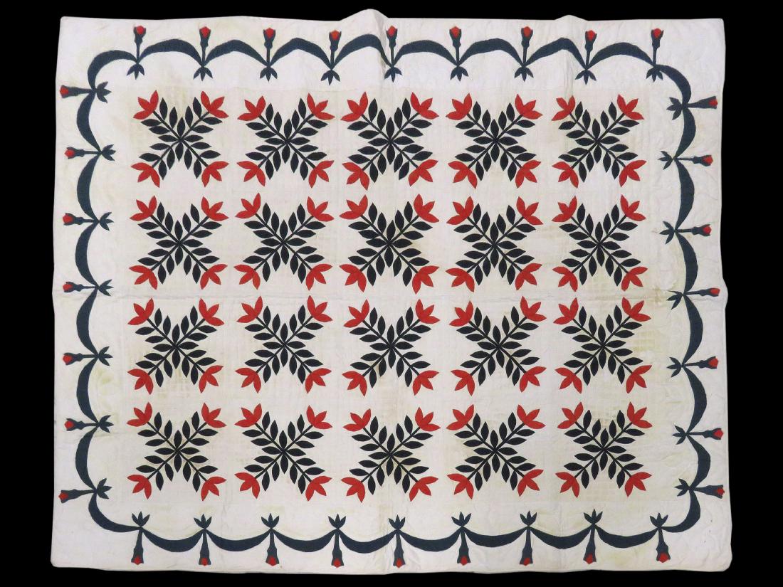 VINTAGE APPLIQUE QUILT WITH FLOWERS AND SWAG BORDER, (1 of 4)