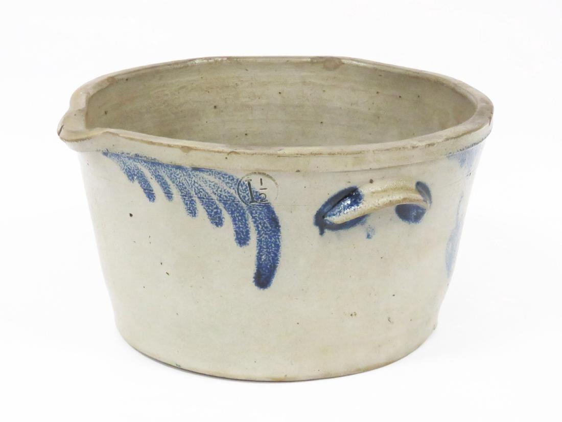 DECORATED 1 1/2 GALLON PAN FORM STONEWARE BOWL WITH (1 of 5)