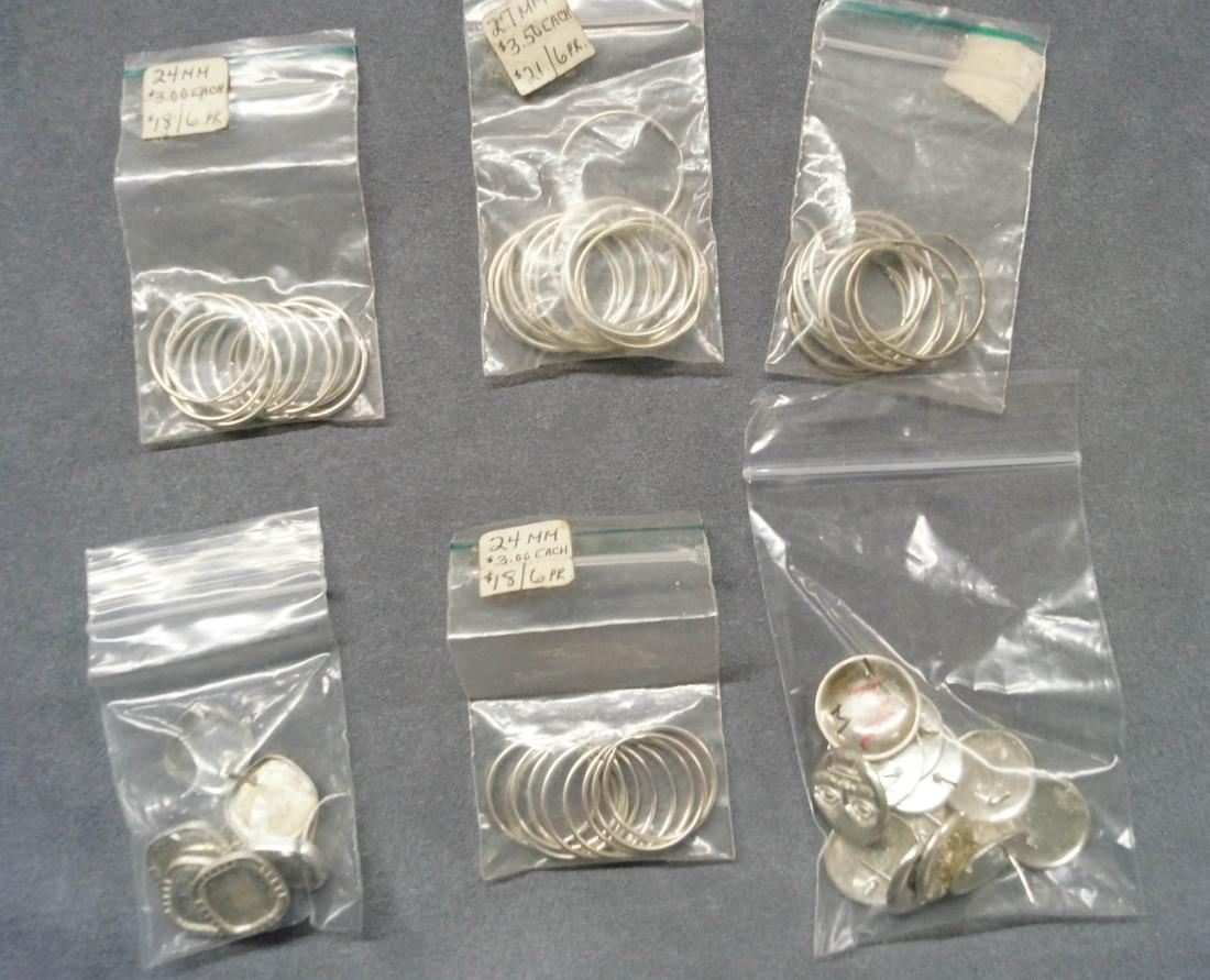 LOT ASSORTED SILVER EARRINGS INCLUDING (12) MOON DISKS, (1 of 1)