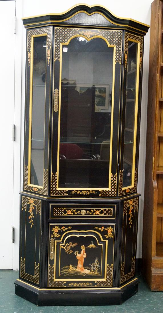REGENCY STYLE LACQUERED AND PAINTED CORNER CABINET. (1 of 1)