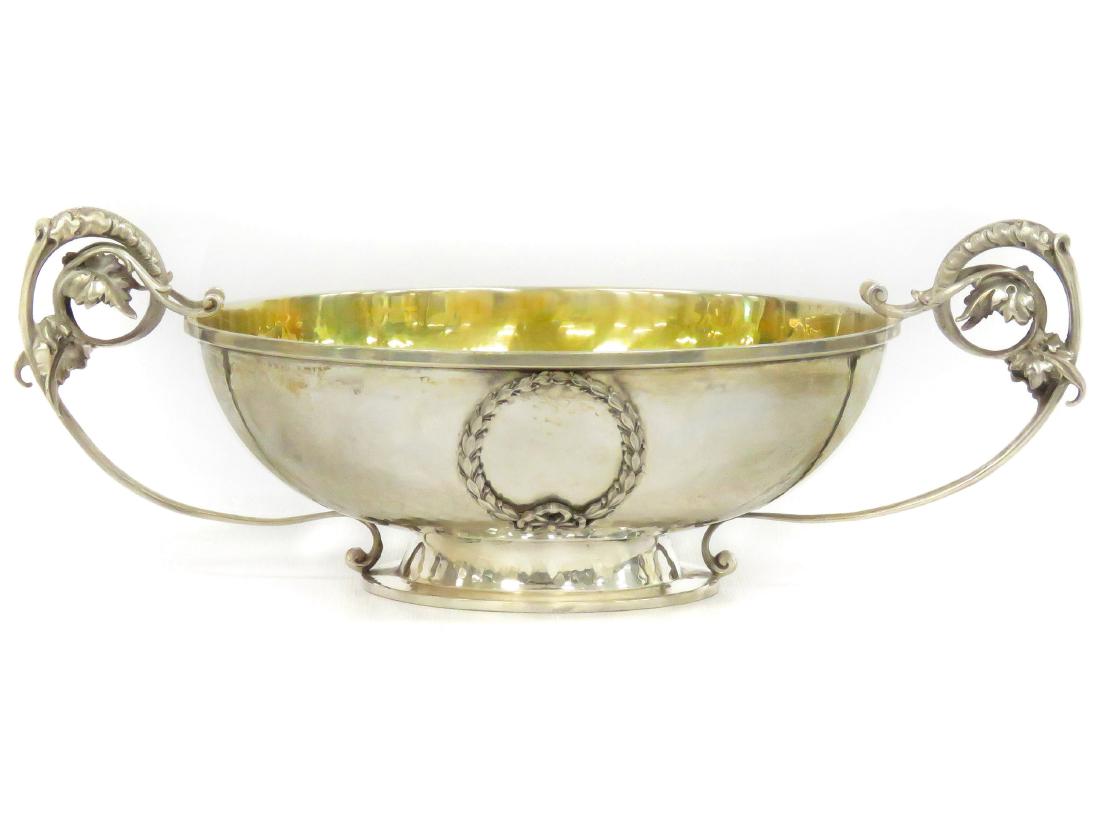 RUSSIAN 88 SILVER HANDLED CENTER BOWL WITH GILT: RUSSIAN 88 SILVER HANDLED CENTER BOWL WITH GILT INTERIOR, SIGNED BP.1PA4EBB1 (GABRIEL GRACHEV), 19/20TH CENTURY. DIAMETER 8"; LENGTH 12"; 21.89 OZT