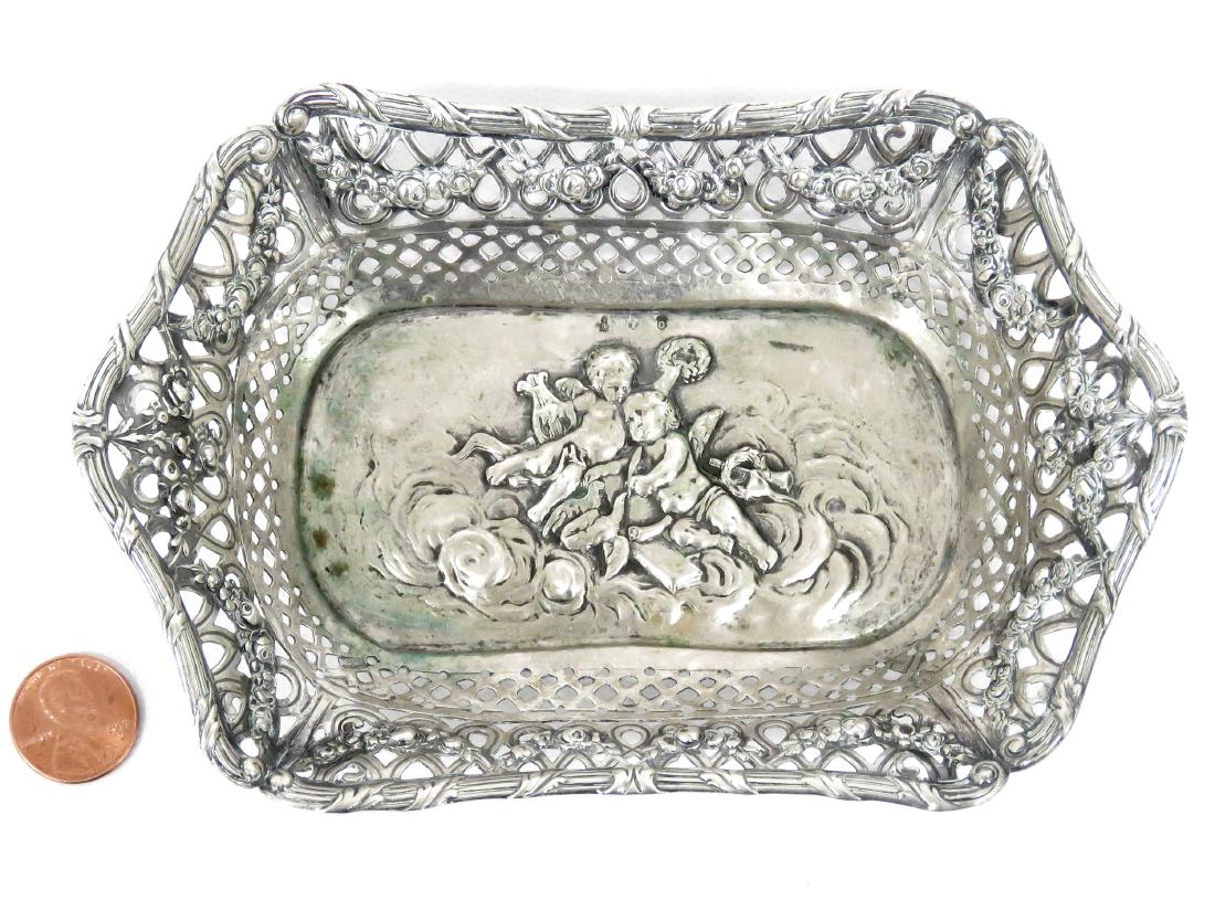 CONTINENTAL 800 SILVER REPOUSSE DISH. 4 X 6"; 2.99 OZT (1 of 4)