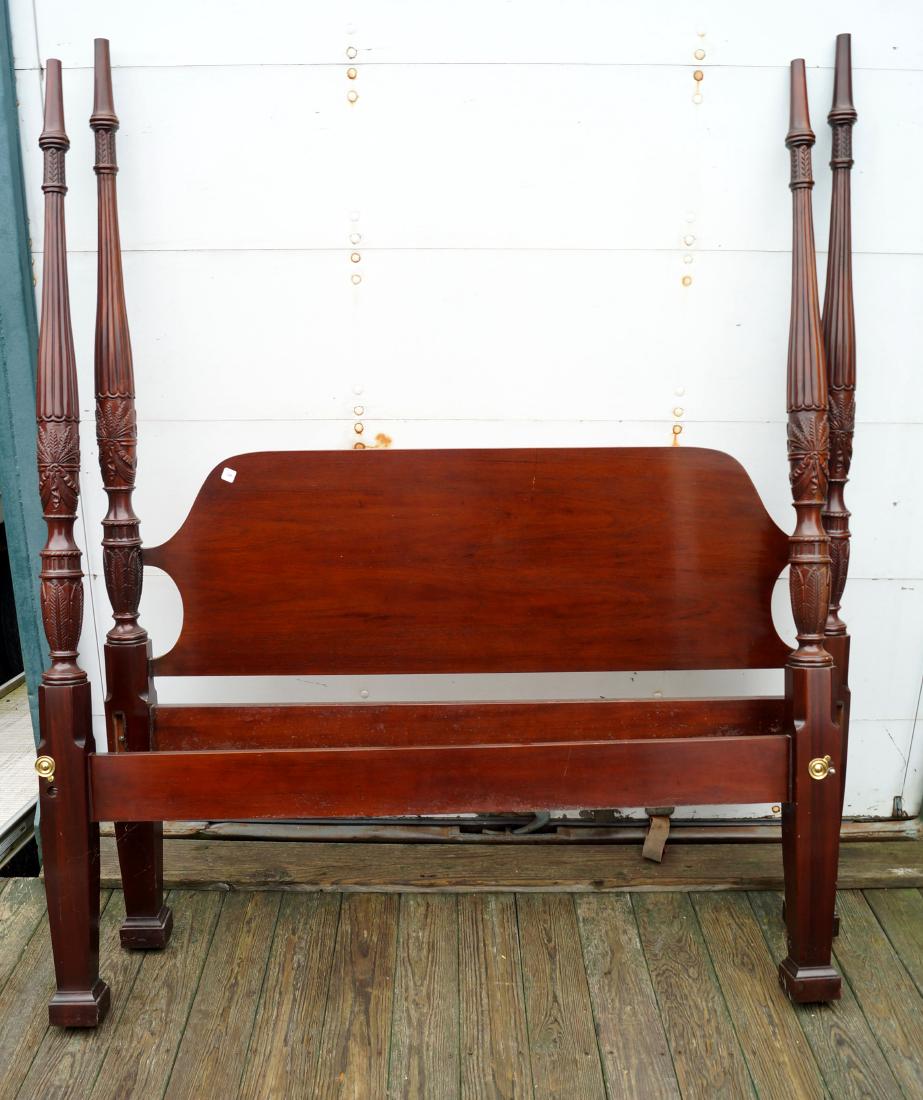 DREXEL HERITAGE SHERATON STYLE CARVED MAHOGANY BED. (1 of 1)