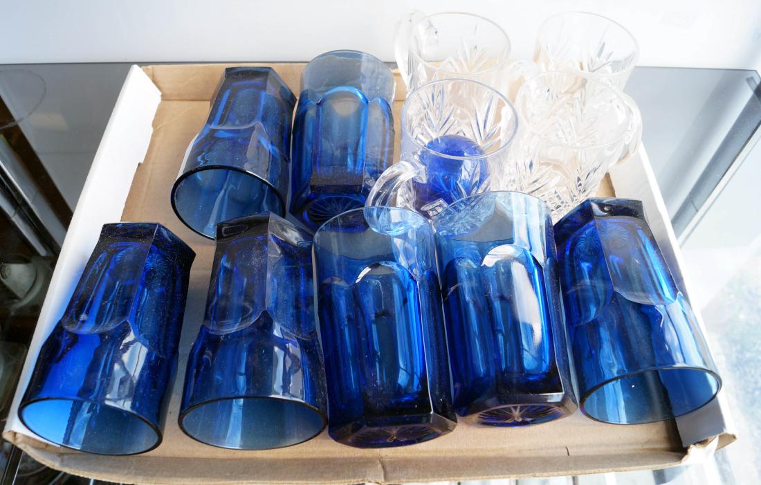 LOT ASSORTED GLASSWARE INCLUDING (7) COBALT PANEL (1 of 1)