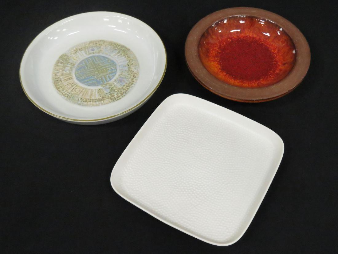LOT (3) INCLUDING MICHAEL ANDERSEN & SONS, DENMARK: LOT (3) INCLUDING MICHAEL ANDERSEN & SONS, DENMARK VOLCANIC GLAZE CERAMIC BOWL, SIGNED MA & S PAPER LABEL, DIAMETER 7 1/2"; ROSENTHAL STUDIO LINE TRAY, 7 1/2 X 7 1/2"; ROYAL COPENHAGEN PORCELAIN DISH,