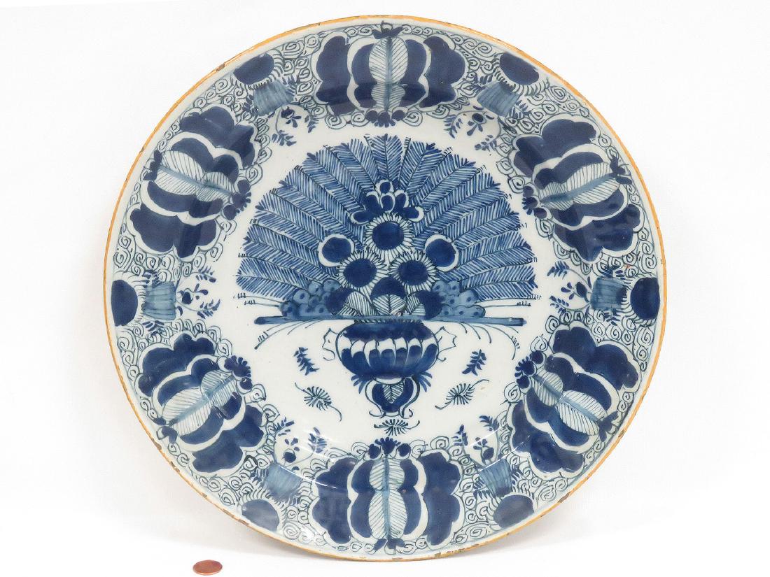 DELFT FAIENCE TIN GLAZED CHARGER, 18/19 CENTURY. (1 of 4)