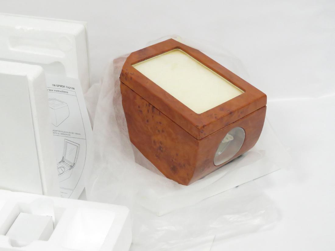 BURL WOOD AUTOMATIC (2) WRISTWATCH ELECTRIC WINDER (1 of 2)