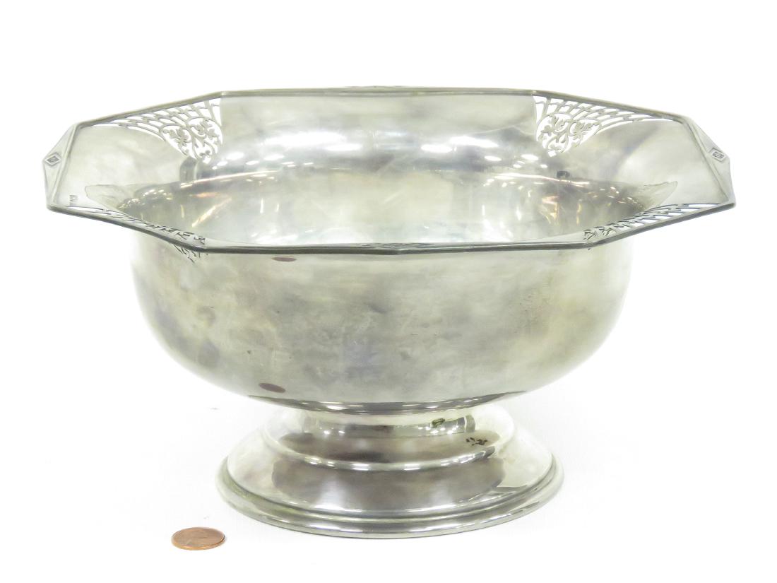 SHEFFIELD STERLING FOOTED/RETICULATED EDGE CENTER BOWL, (1 of 4)