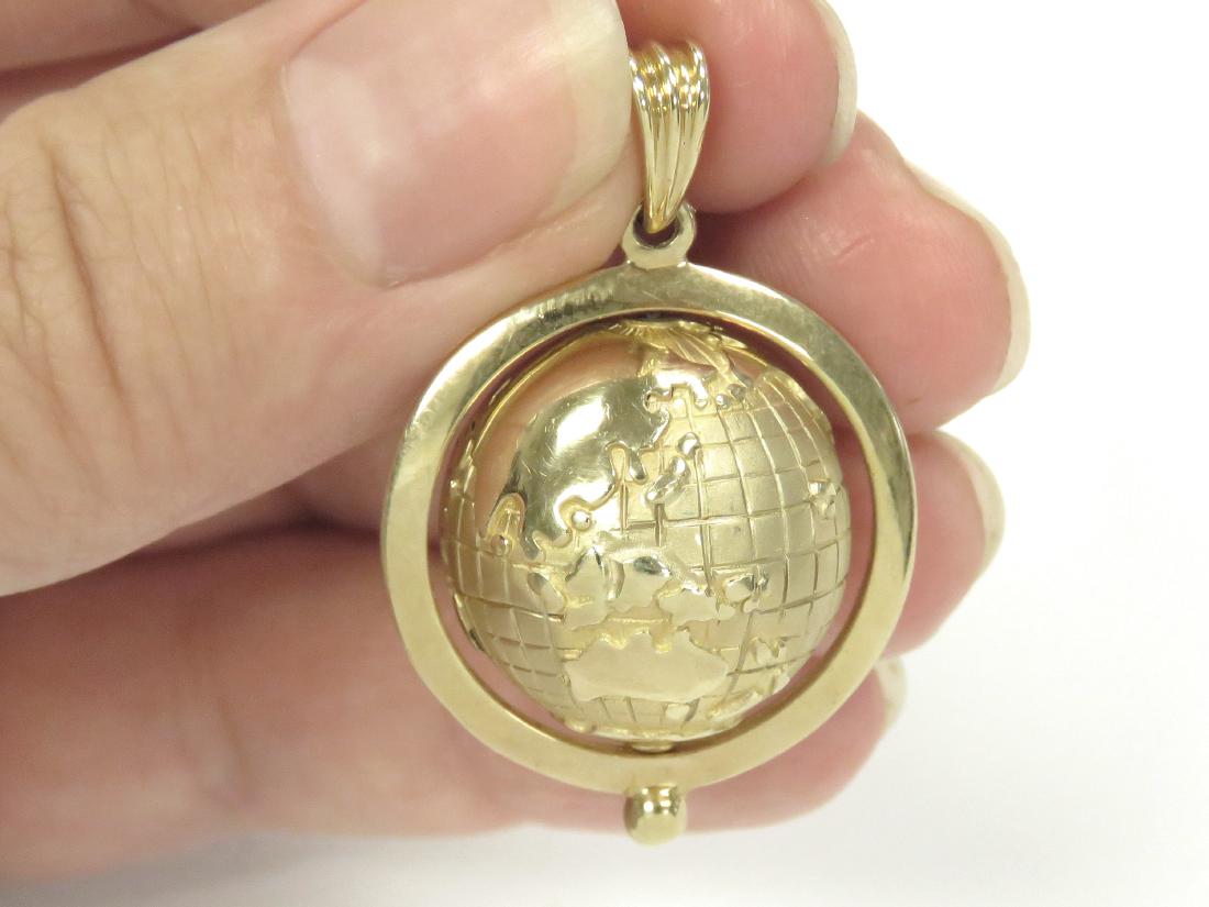 YELLOW GOLD (TESTS 14K) SPINNING GLOBE CHARM/PENDANT, (1 of 1)