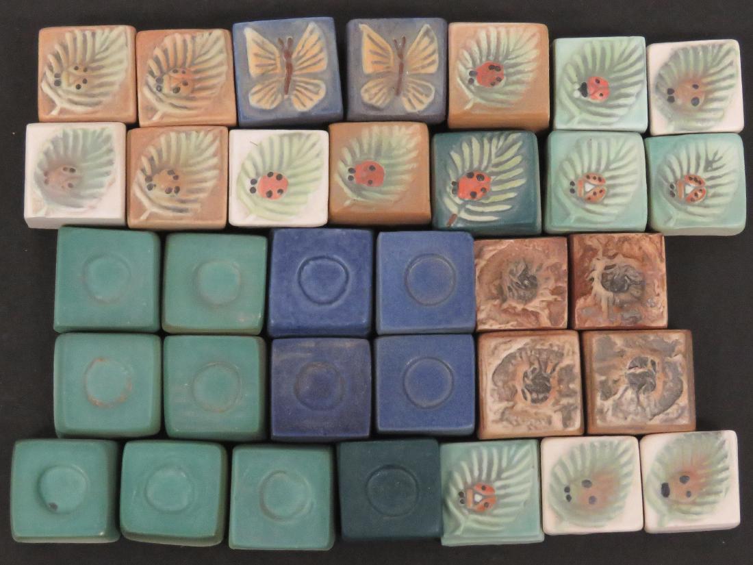 LOT APPROXIMATELY (33) SURVING STUDIOS HIGH RELIEF (1 of 2)