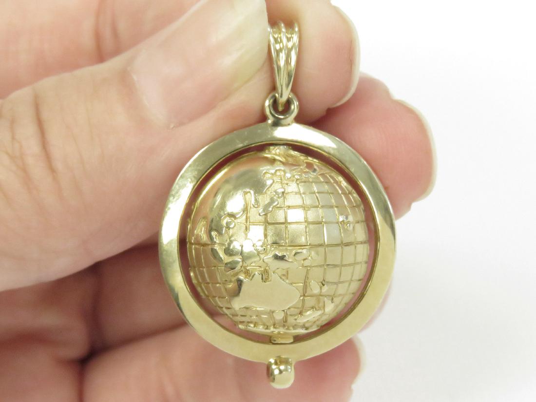 14K YELLOW GOLD SPINNING GLOBE CHARM/PENDANT, 21.97MM. (1 of 1)