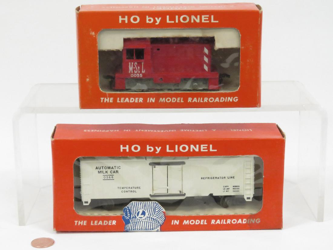 LOT (2) LIONEL HO SCALE INCLUDING #0366 OPERATING MILK (1 of 1)