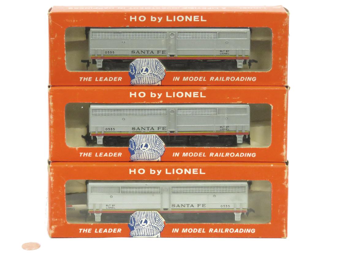 LOT (3) LIONEL HO SCALE #0535W SANTA FE "B" UNITS WITH (1 of 1)