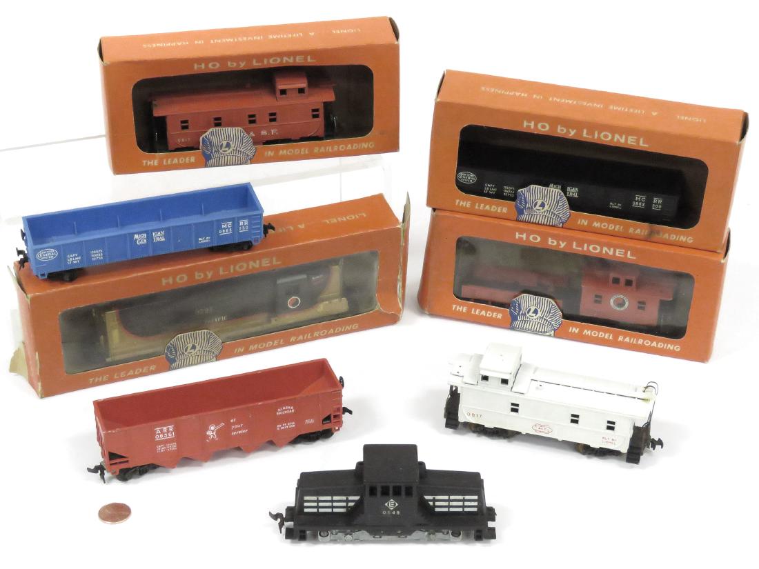 LOT (8) LIONEL HO SCALE INCLUDING #0597 GP-9 DIESEL (1 of 1)