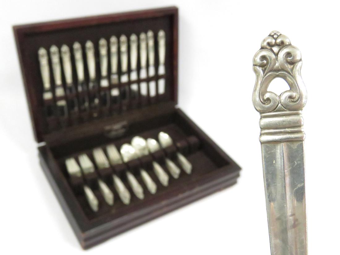 SERVICE FOR (12) INTERNATIONAL "ROYAL DANISH" STERLING (1 of 3)