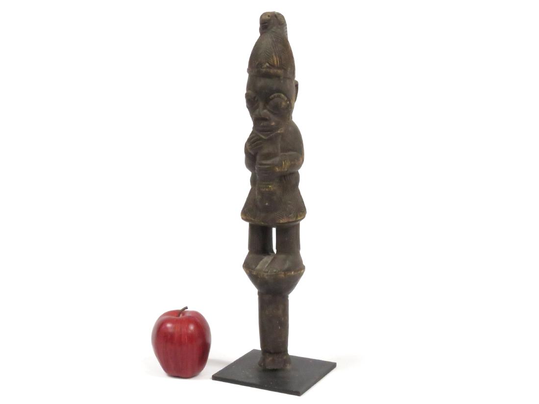 YORUBA, NIGERIA, CARVED SCEPTER. HEIGHT 18 1/2": YORUBA, NIGERIA, CARVED SCEPTER. HEIGHT 18 1/2"