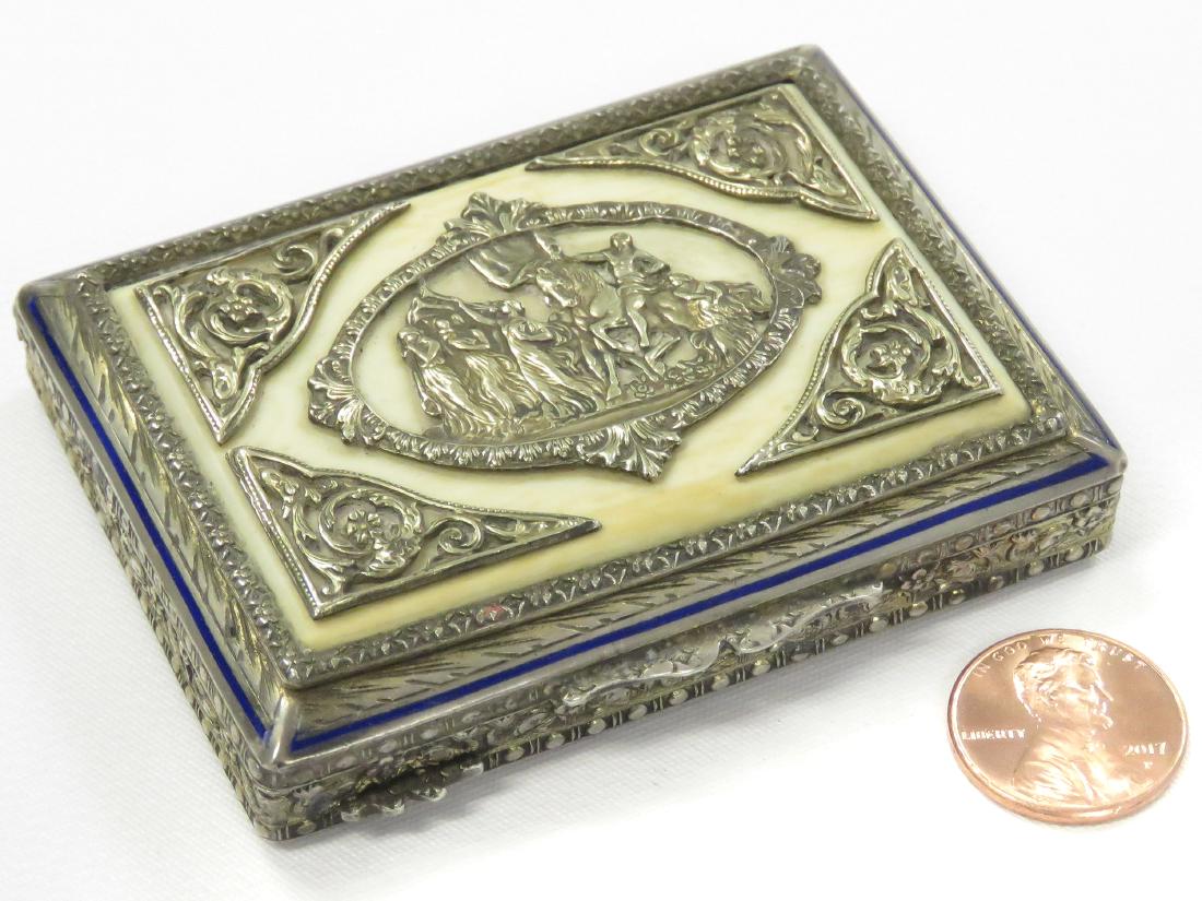 ANTIQUE CONTINENTAL 800 SILVER AND ENAMEL SNUFF BOX. 2 (1 of 7)