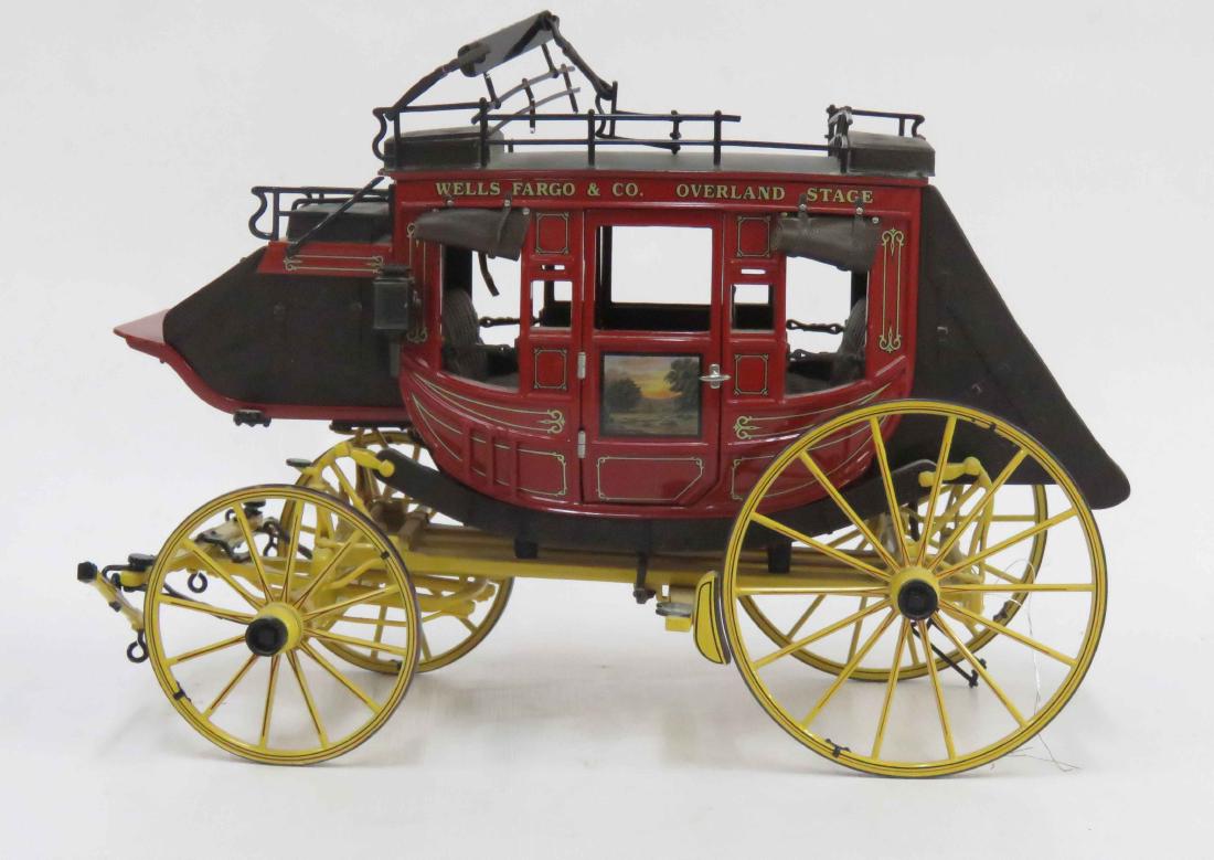 FRANKLIN MINT WELLS FARGO PLASTIC STAGE COACH. HEIGHT (1 of 3)