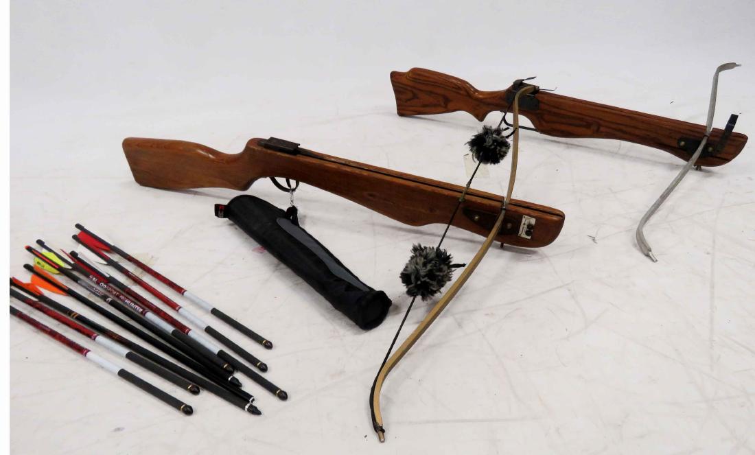 LOT (2) POWERMASTER CROSSBOWS, ARROWS AND QUIVER (1 of 4)