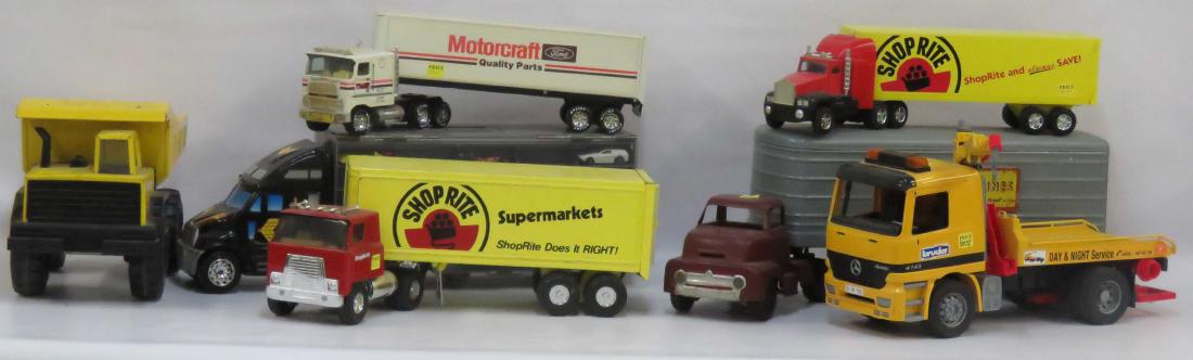 (2) BOX LOTS ASSORTED TOY TRUCKS INCLUDING DUNWELL (1 of 2)