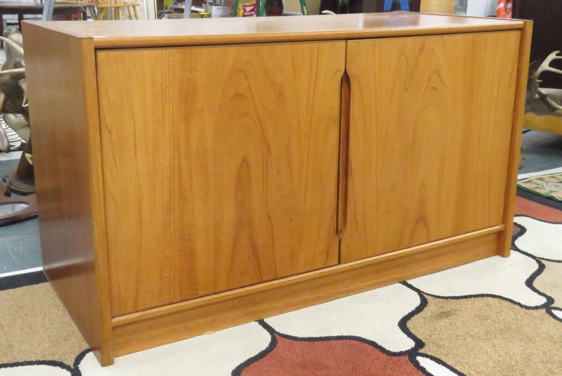 DANISH DESIGN TEAK CREDENZA. HEIGHT 27"; WIDTH 48": DANISH DESIGN TEAK CREDENZA. HEIGHT 27"; WIDTH 48"
