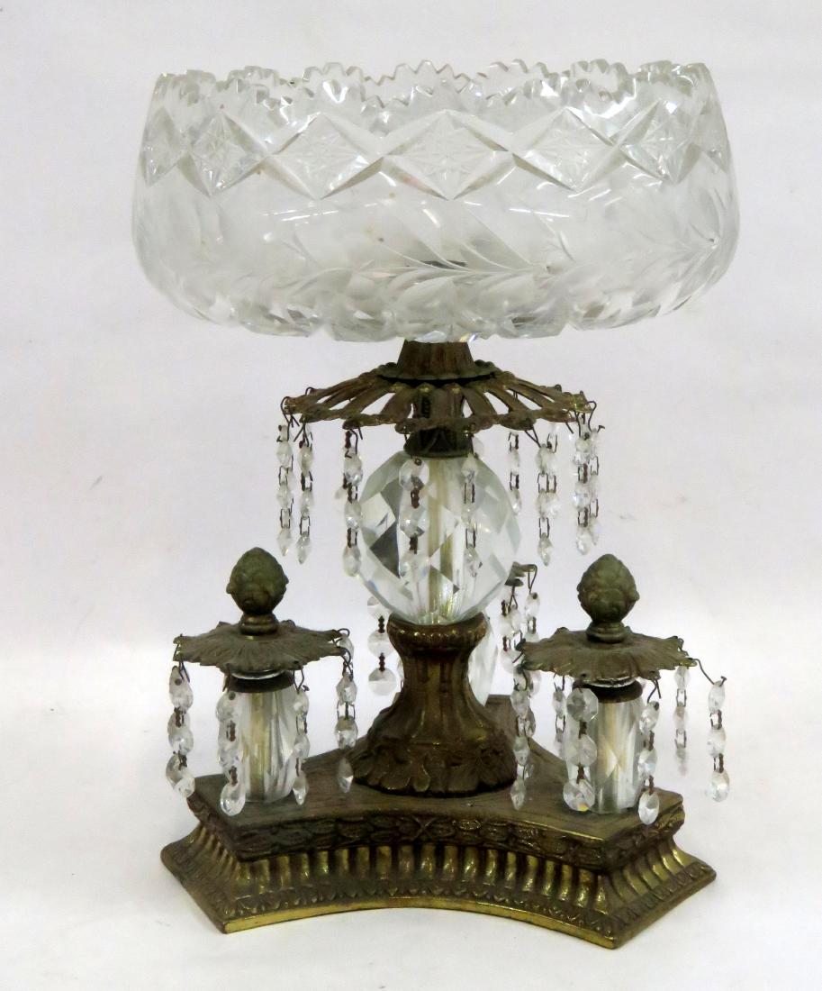 CONTINENTAL GILT METAL AND CUT CRYSTAL CENTERPIECE.: CONTINENTAL GILT METAL AND CUT CRYSTAL CENTERPIECE. HEIGHT 14"