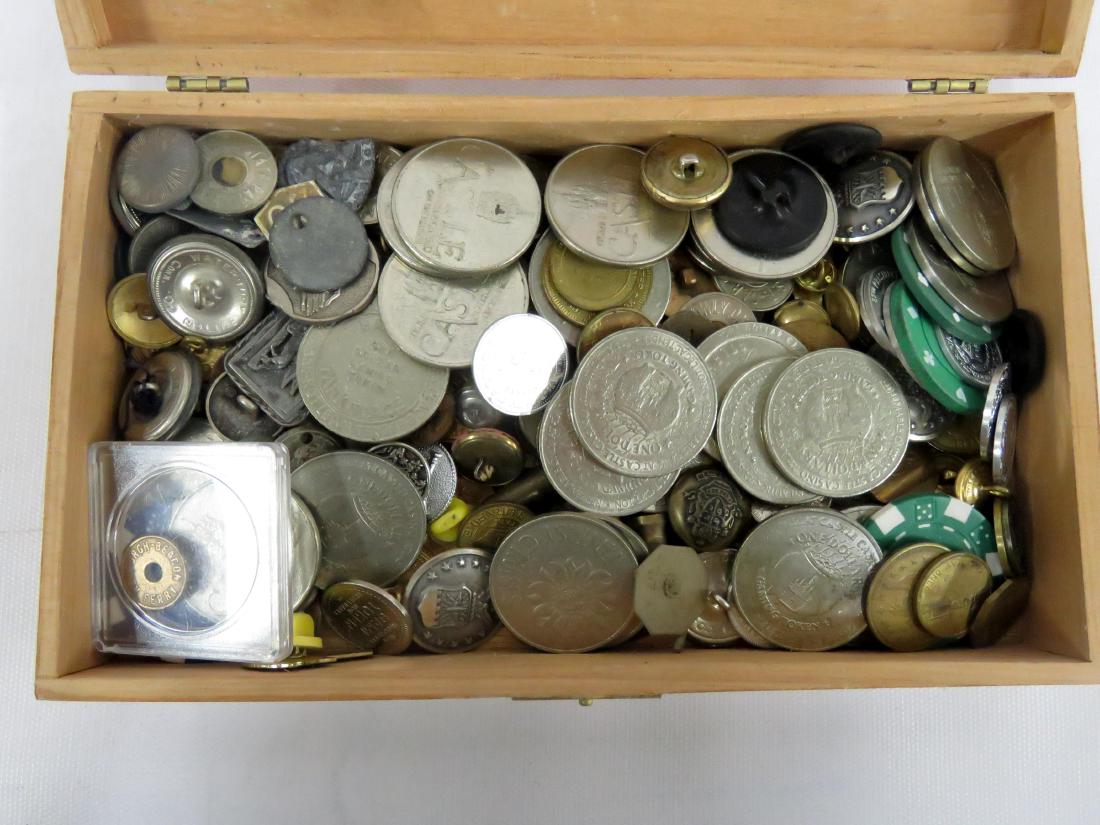 LOT INCLUDING ASSORTED TOKENS INCLUDING CASINO (1 of 2)