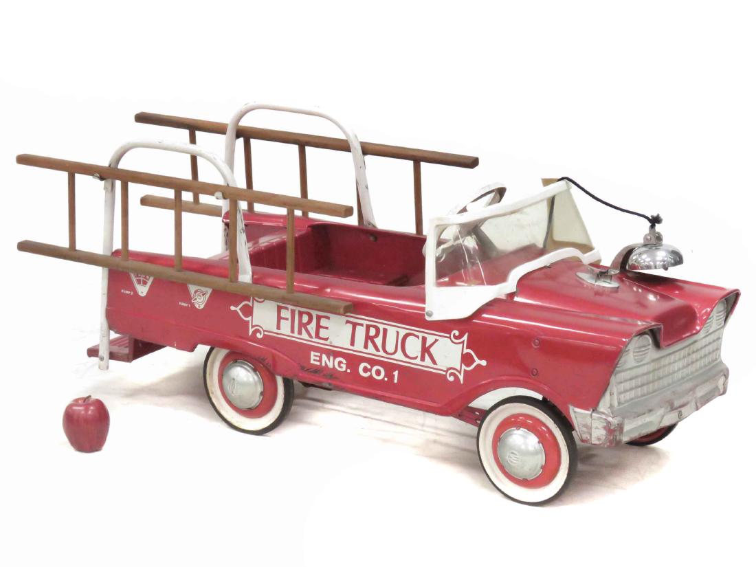 VINTAGE MURRAY PAINTED STEEL FIRE TRUCK ENGINE CO. 1, (1 of 3)