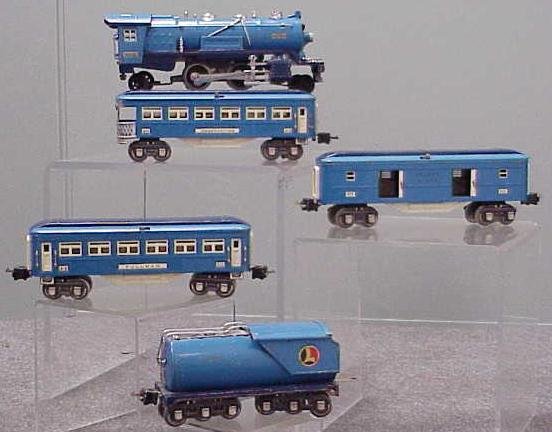 SET (5) LIONEL O GAUGE RAILROAD CARS: SET (5) LIONEL "O" GAUGE INCLUDING BLUE COMET #263E STEAM ENGINE/TENDER; #613 PULLMAN, #614 OBSERVATION; #615 BAGGAGE