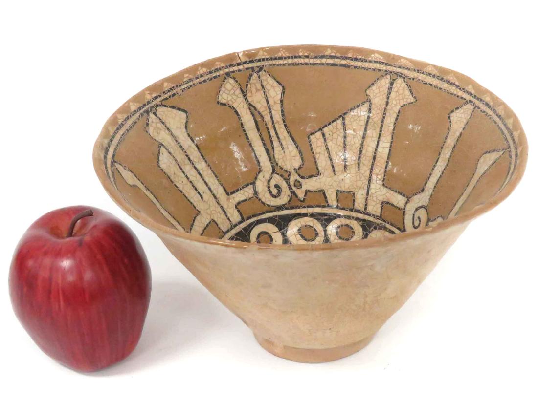 ISLAMIC DECORATED POTTERY BOWL WITH KUFIC SCRIPT.: ISLAMIC DECORATED POTTERY BOWL WITH KUFIC SCRIPT. HEIGHT 5"; DIAMETER 9"