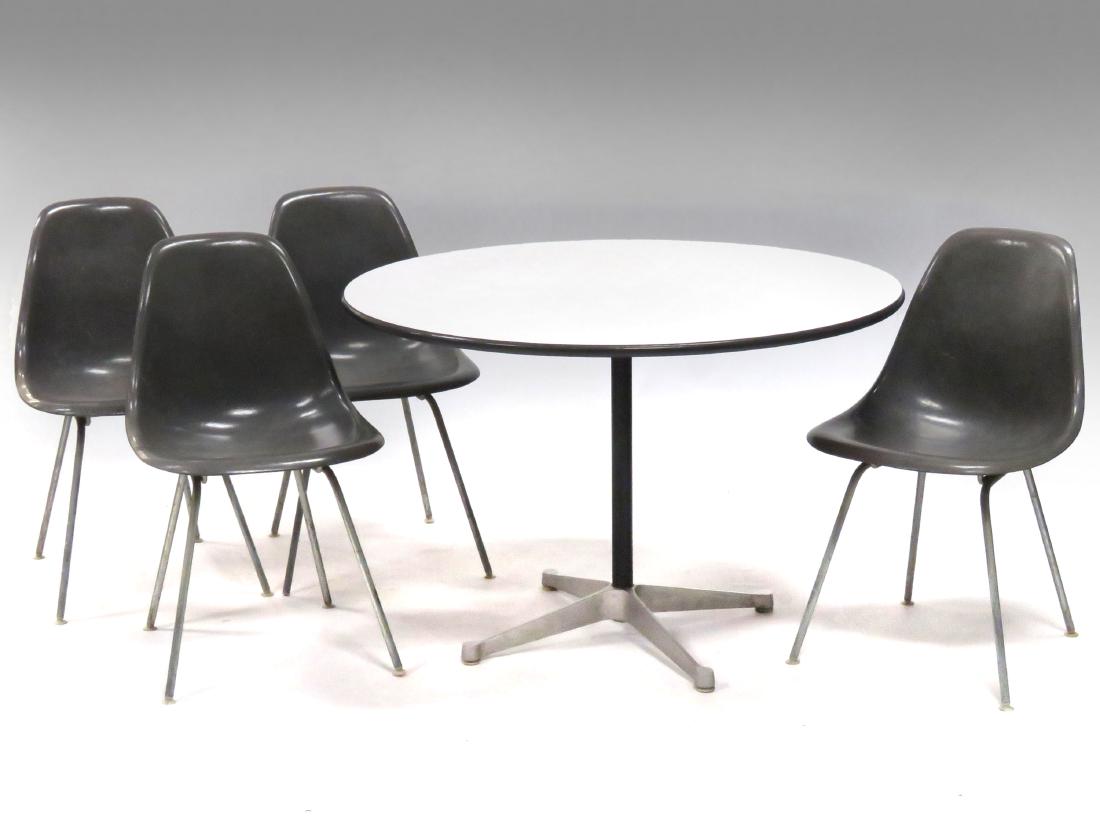 SET CHARLES EAMES FOR HERMAN MILLER INCLUDING ROUND (1 of 4)