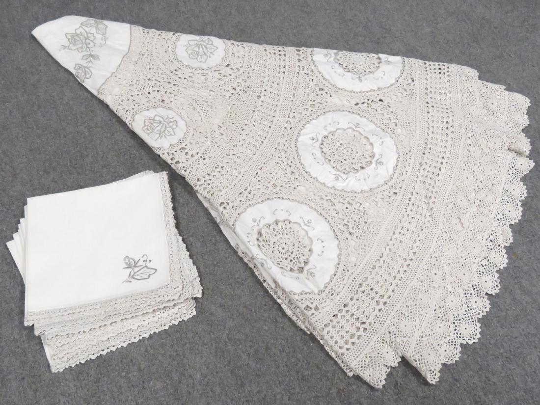 SET VINTAGE HEAVILY CROCHETED AND EMBROIDERED LINEN (1 of 3)