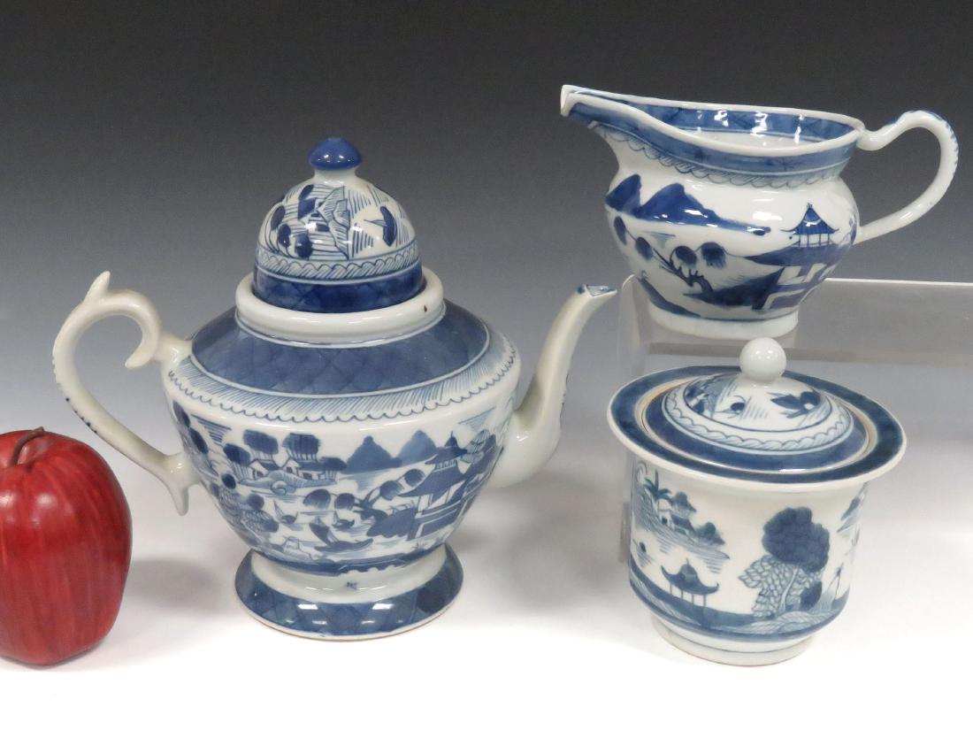 LOT (3) CHINESE CANTON EXPORT PORCELAIN STYLE INCLUDING (1 of 1)