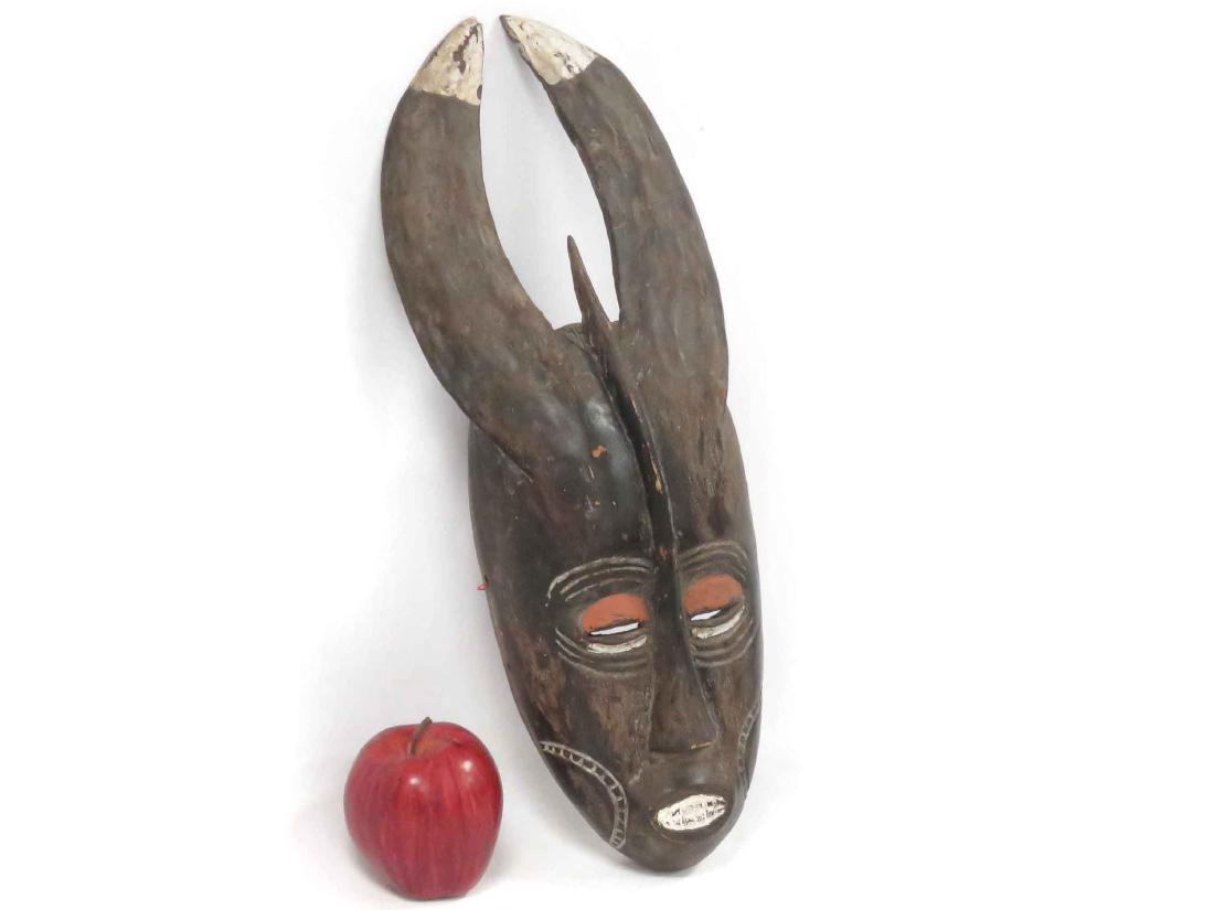 KWELE, GABON, HORNED RITUAL MASK. HEIGHT 18" (1 of 2)