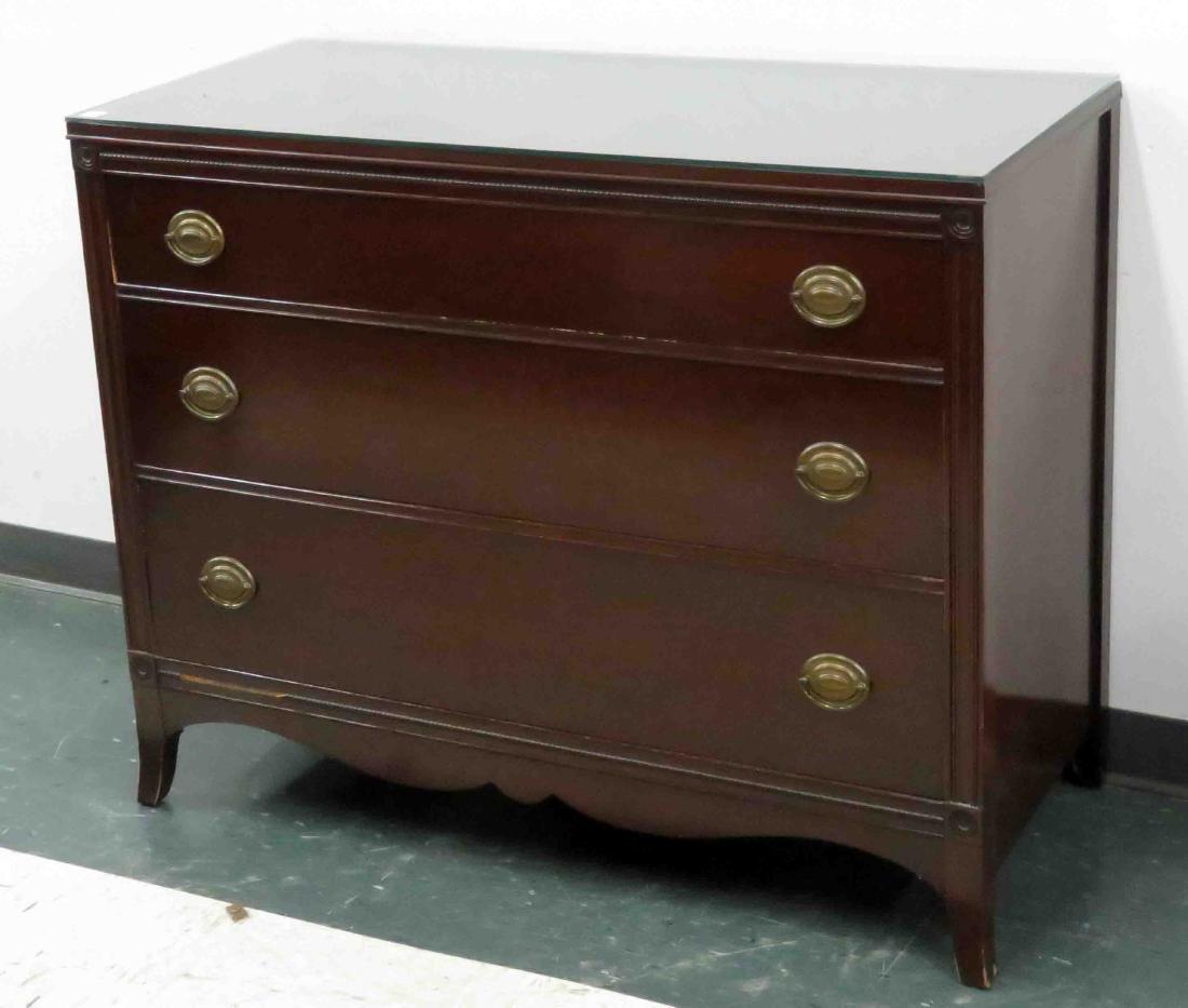 HEPPLEWHITE STYLE MAHOGANY CHEST OF DRAWERS. HEIGHT 35";: HEPPLEWHITE STYLE MAHOGANY CHEST OF DRAWERS. HEIGHT 35"; WIDTH 44"