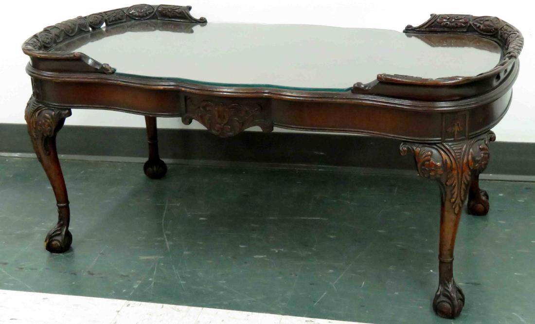GEORGIAN STYLE CARVED MAHOGANY LOW TABLE WITH PLATE (1 of 1)