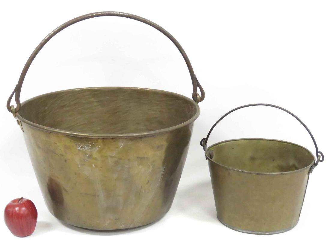 LOT (2) VINTAGE SPUN BRASS IRON BAIL HANDLE KETTLES, (1 of 2)