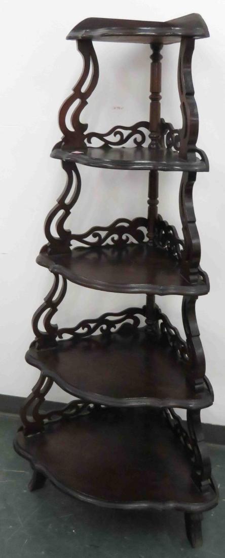 VICTORIAN CARVED WALNUT CORNER ETAGERE, 19TH CENTURY. (1 of 1)