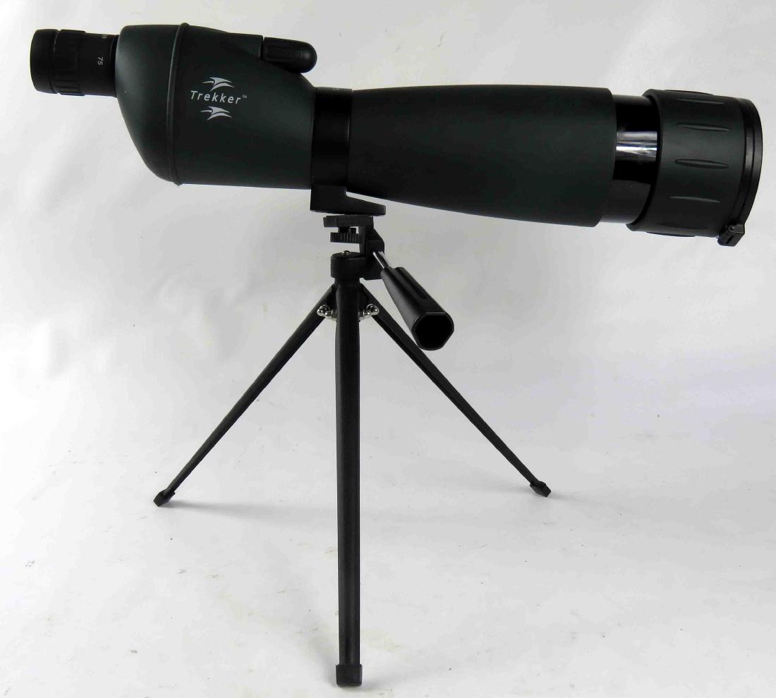TREKKER SPOTTING SCOPE WITH BOX (1 of 2)